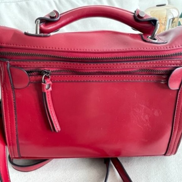 Leather burgundy/red bucket purse - Picture 2 of 6